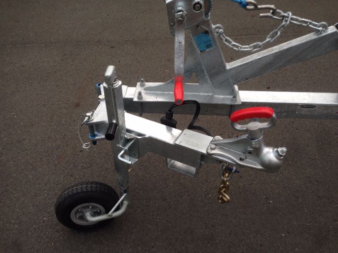 Pivoting Drawbar DMW Trailers